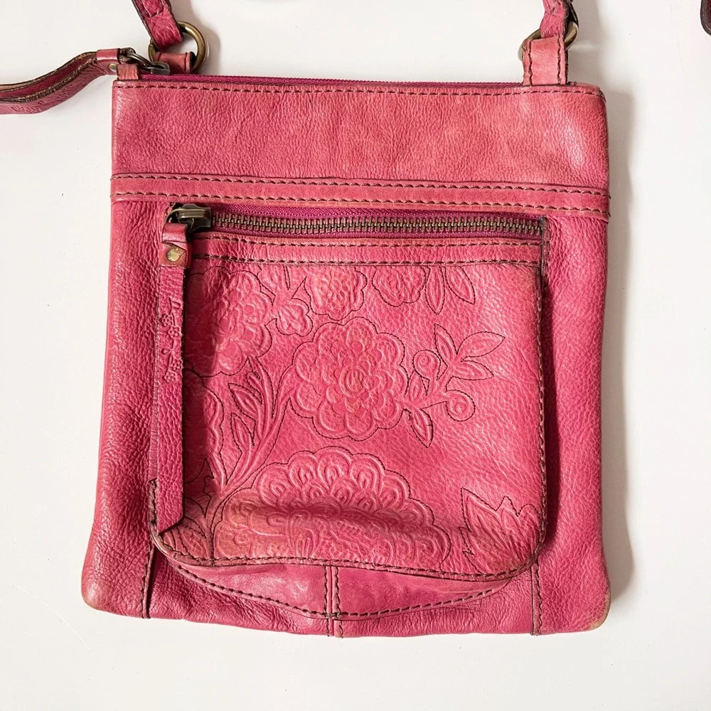 Fossil Crossbody Bag Small Pink Leather Floral Embossed Zip Pocket Adjustable